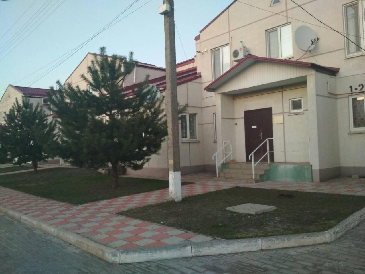 Bed and Breakfast " Na Golubom Ozere" Kamianske Exterior foto